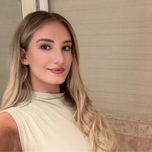 Meet your Posher, Allison